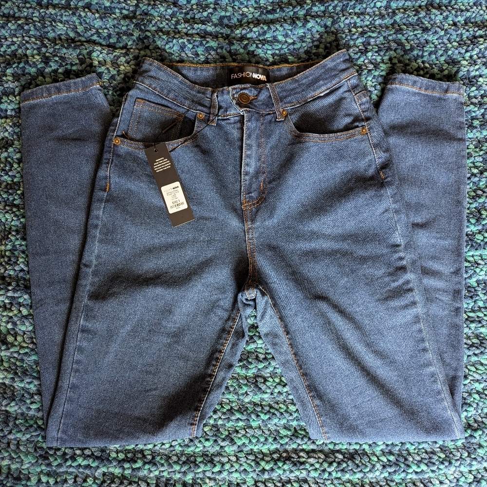 Fashion Nova Bethany Basic Stretch Dark Wash - Size 3